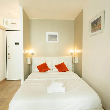 Apartment Champs Elysees & Arc De Triomphe - Studio - Cityapartmentstay